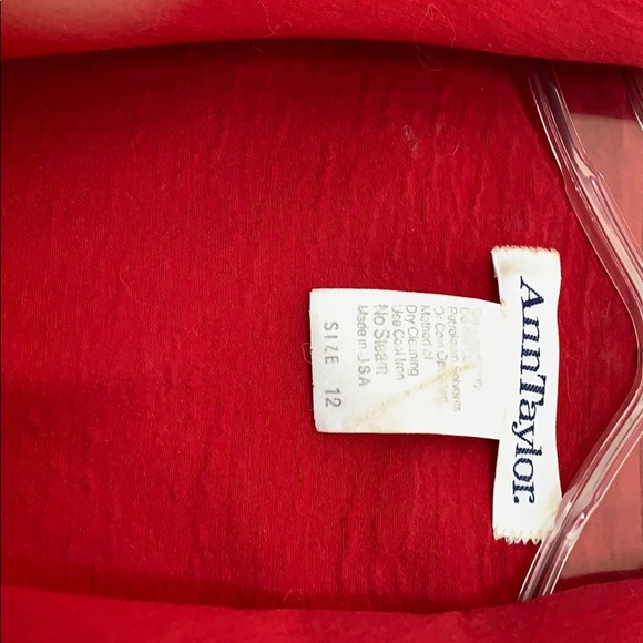 Red Ann Taylor wrap dress size 12. Short sleeve - Picture 2 of 3